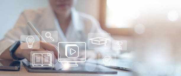 education concept e-learning online learning  Person who attends online lessons on a digital screen.Education internet Technology. education concept e-learning online learning  Person who attends online lessons on a digital screen.Education internet Technology. assistant teacher course online stock pictures, royalty-free photos & images