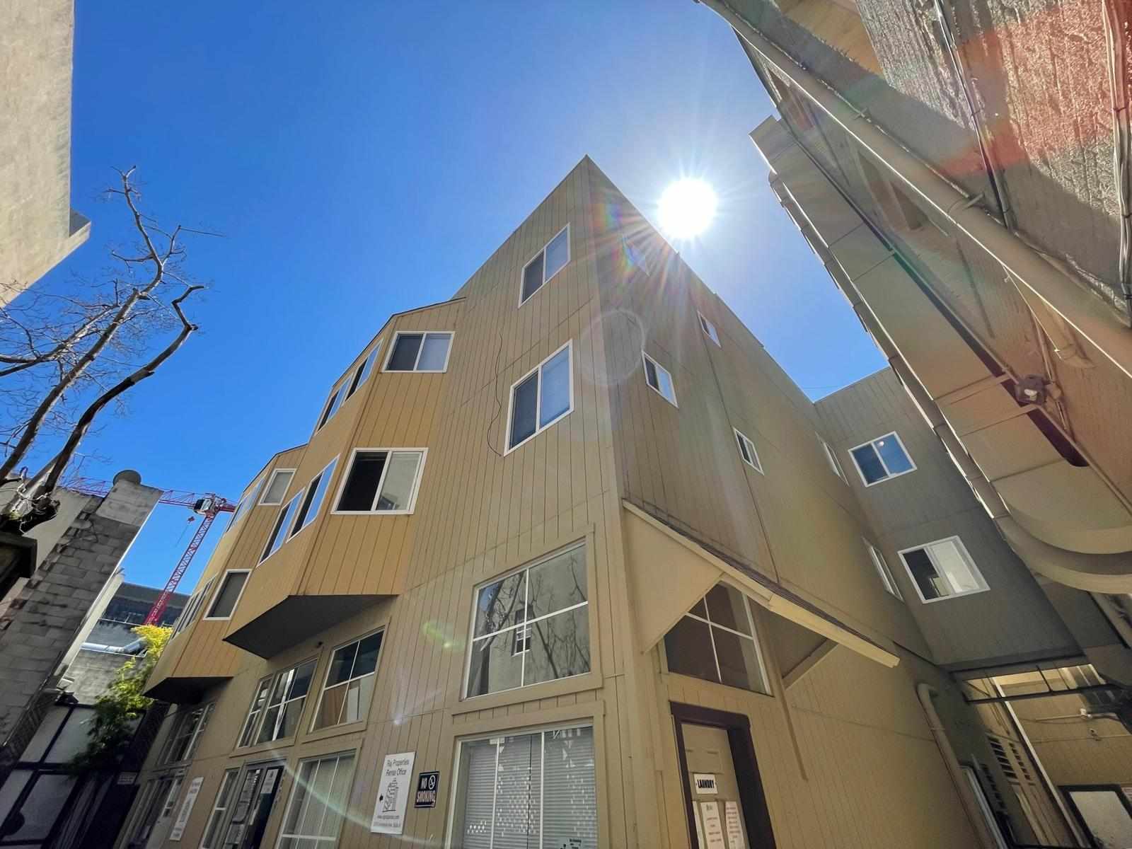 How Big is 1,000 Square Feet: What To Expect When Renting