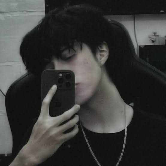 Boy Aesthetic Pic