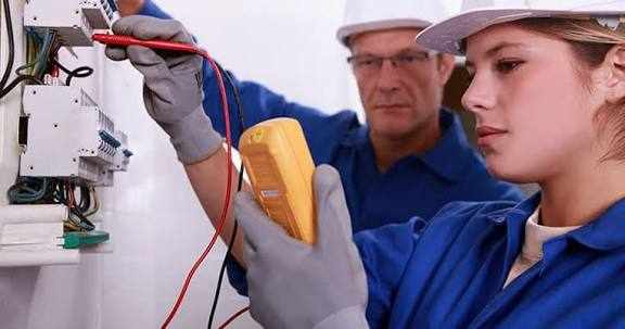 SEO for Electricians: Strategies for Dominating Local Search Results
