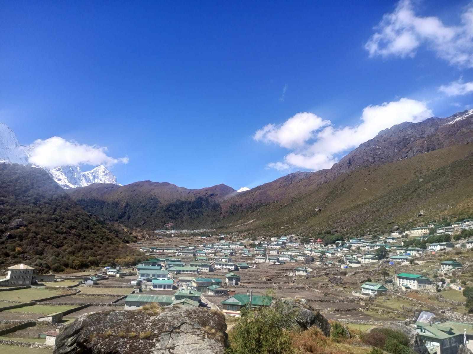 How to Protect Camera Gear in Extreme Cold on the Everest Base Camp Trek