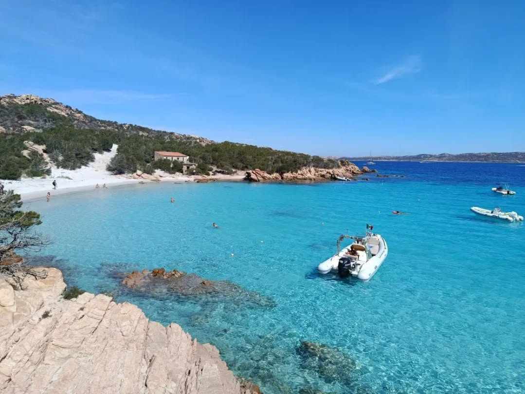 Gite in Barca da Palau: Quale Tour Scegliere Davvero Oggi?