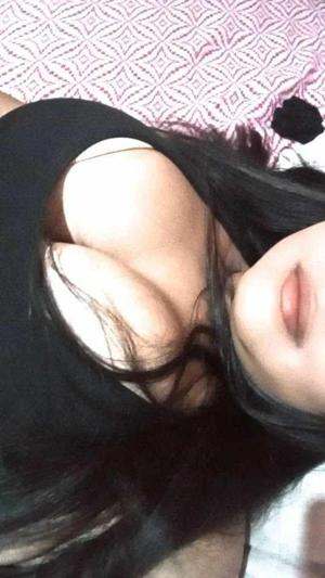 Father in law sucking daughter in law's boobs 🥵🥵🥵🔞🔞🔥🔥🔥