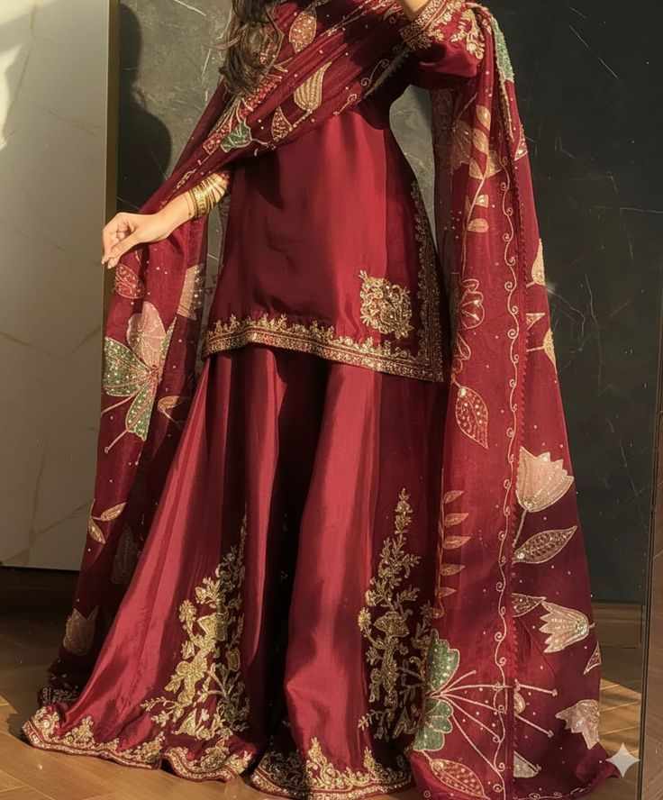 Aroohi outfit