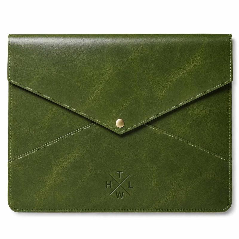 Why a Personalized Laptop Sleeve Is the Perfect Everyday Essential