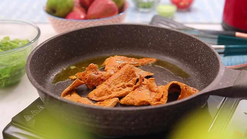Are you looking for substitute of chicken in vegetarian diet?