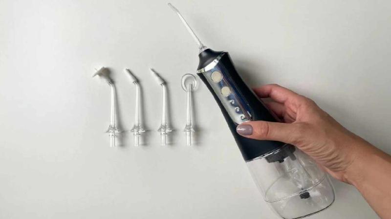 WellaWhite Water Flosser