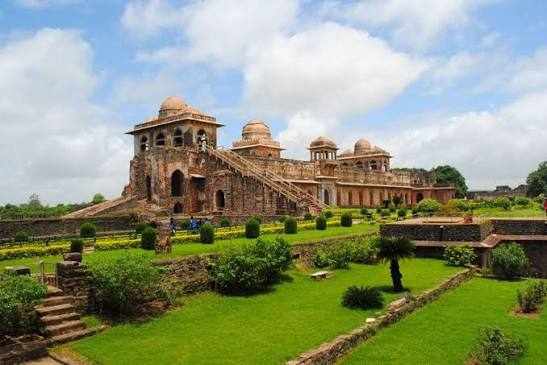 Mandu - Tourist Places & Top Things to Do in 2026