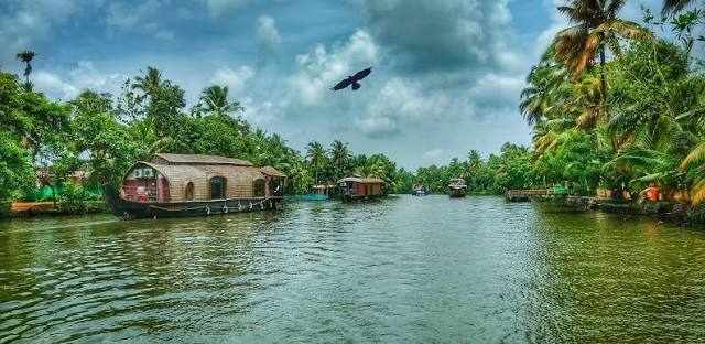Best Time To Visit Alleppey | Allapuzha Weather & Temperature - Club Mahindra