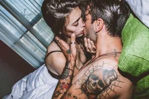 She Fucked with Tatoo Artist 🔞 - " Harder Zane! Fuck me harder! Priya begged " 🥵