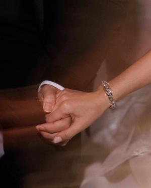 CHAPTER 78 | holding hands