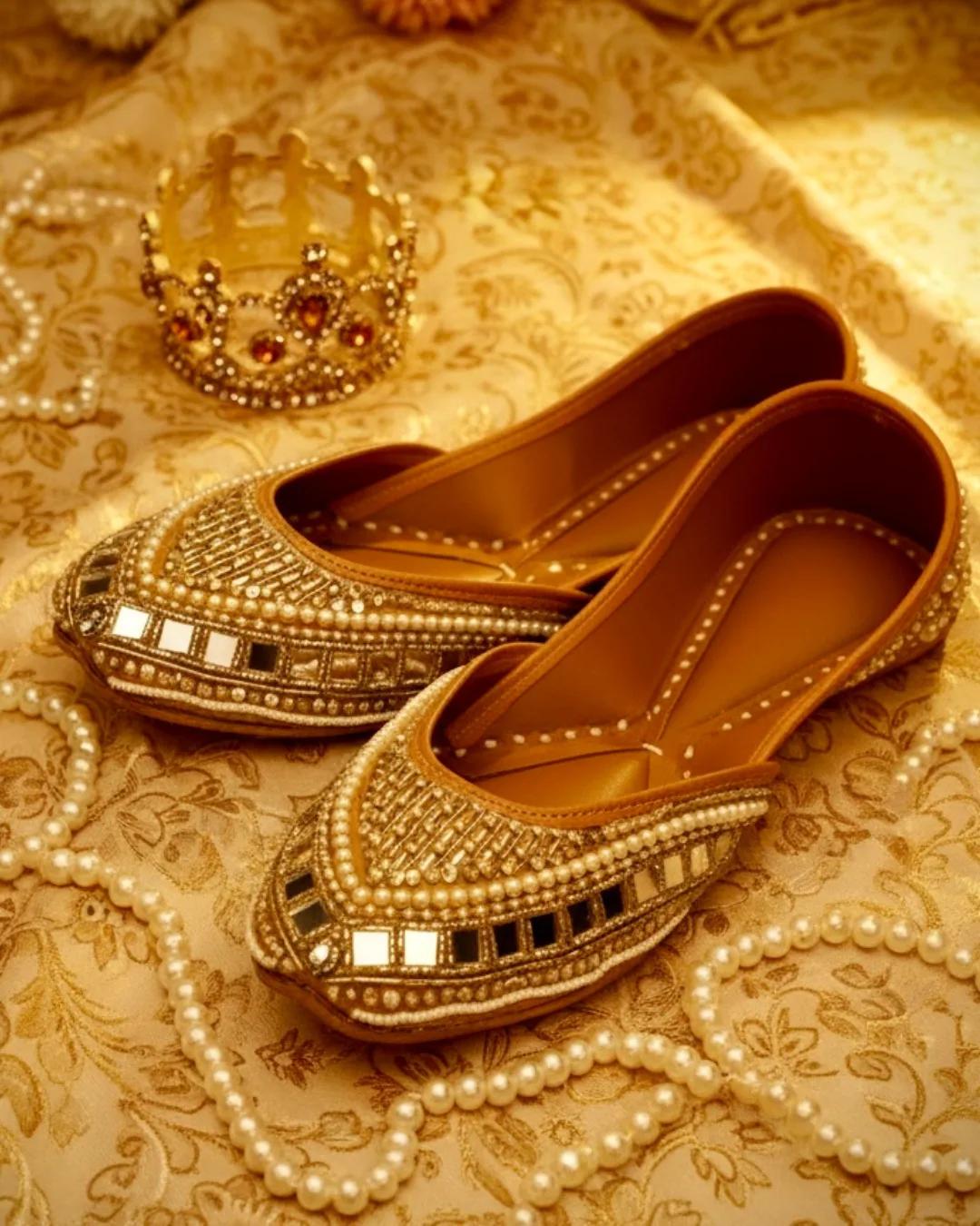 Why Punjabi Juttis Continue to Define Elegant Ethnic Fashion