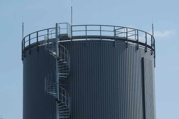 Industrial steel construction and industrial architecture for mass production of goods
