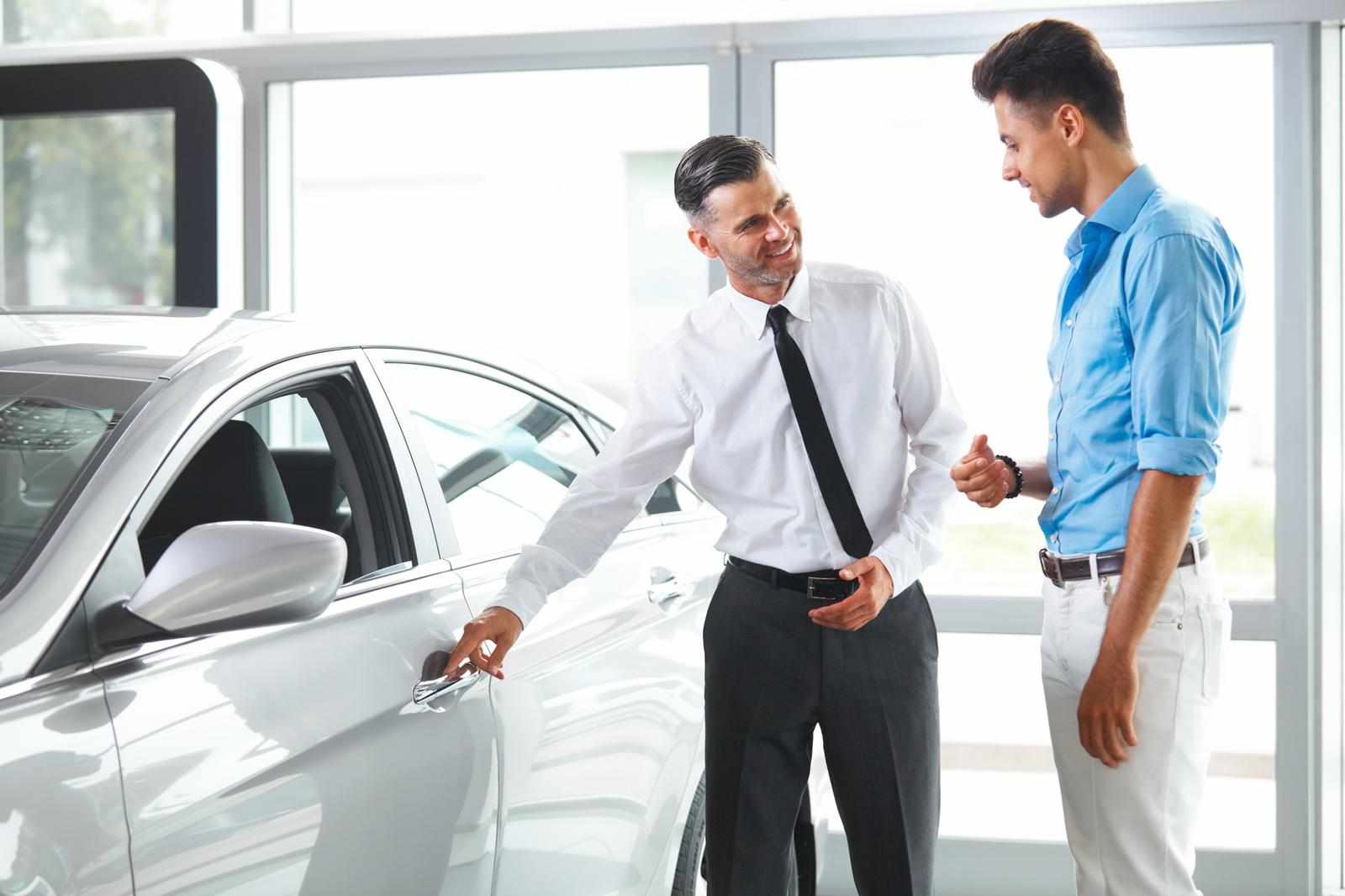 Navigating the Maze: Tips for Buying a Car in a Competitive Market