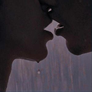 14. First kiss😘
