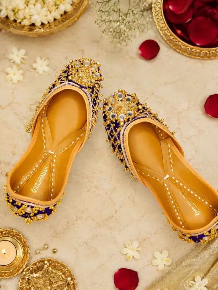 Why Bridal Punjabi Juttis Are the Perfect Blend of Tradition and Modern Elegance