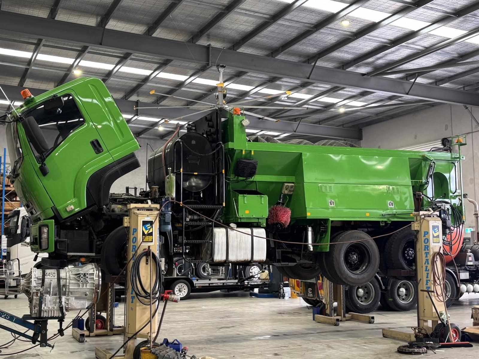 Where To Get My Commercial Vehicle's Automatic Transmission Serviced