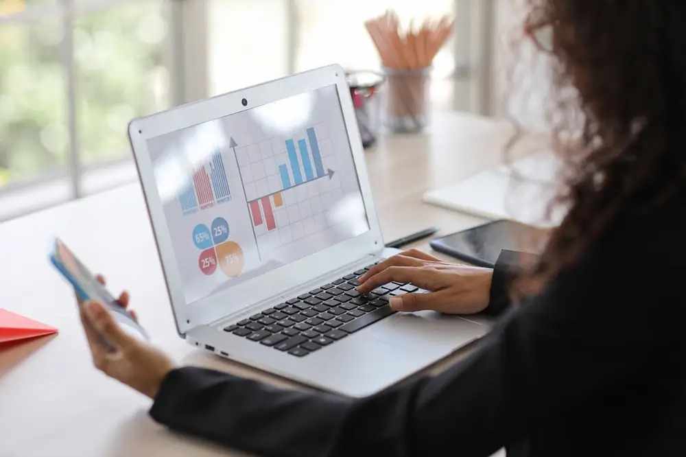 Why Accurate Financial Records Matter for Successful Beauty Salons