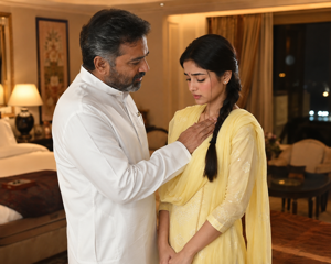 MLA Sahab Ne Piya Mera Doodh ( MLA Sir Drank My Milk)
