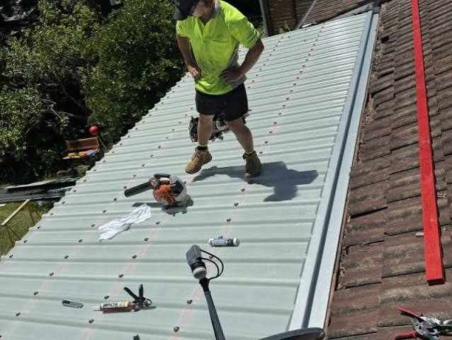 Early Signs of Structural Wear That Demand Immediate Professional Attention