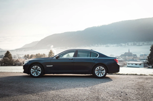 How a Limousine Hire Transfer Can Improve Your Trip