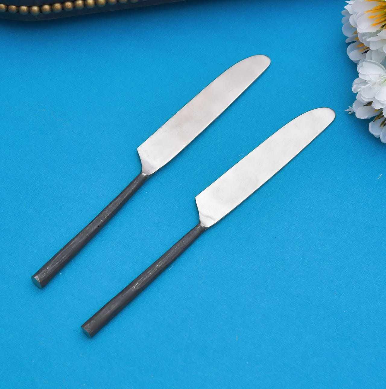 Stainless Steel on Handle Dinner/Butter Knives, Knife Set of 2