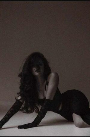 Sultry_secret logo