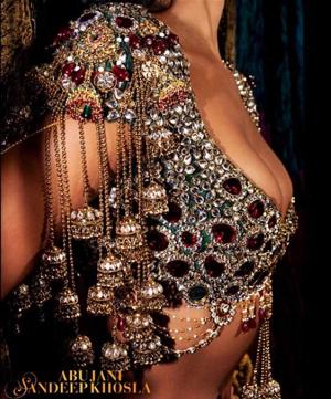 " Tere mellons ka dudh pina hai"( 18+ Gif ) -4