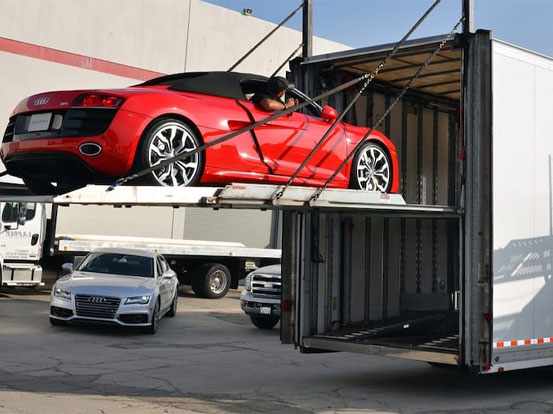 SafeRide Solutions: Enclosed Car Shipping Services