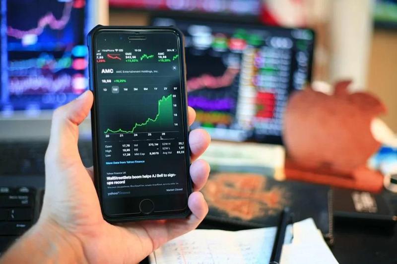 Top Trends in Stock Trading App Development for 2024