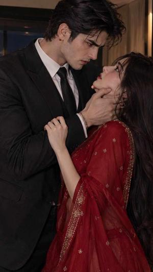 A Night Wrapped in Desire💋- 12