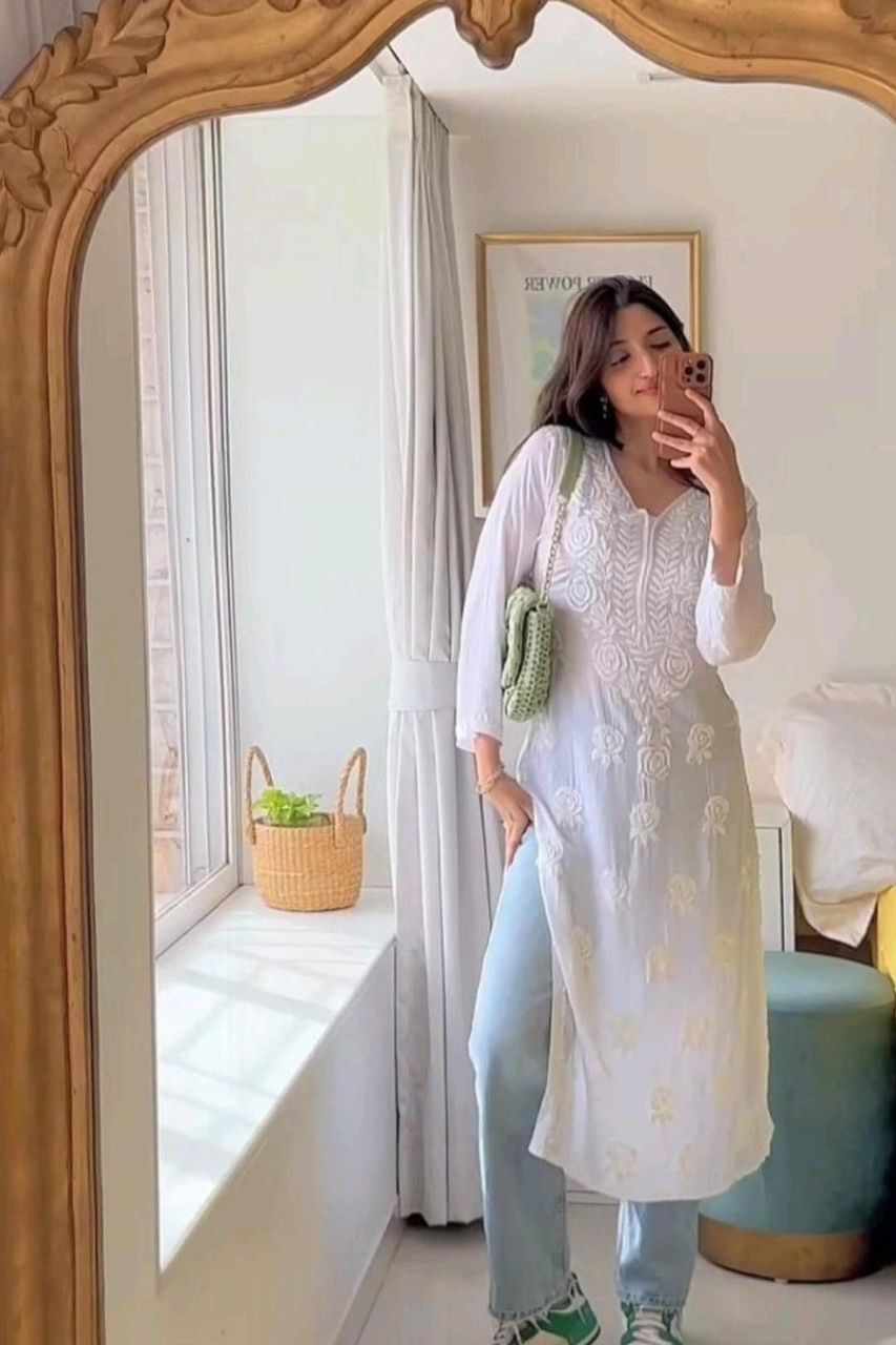 Suddenly , i felt my heart beat skip for a second