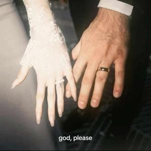 22. Kiss, Dance & Engagement