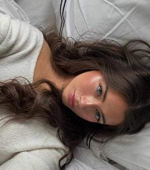 𝐒𝐚𝐫𝐚🧿 logo