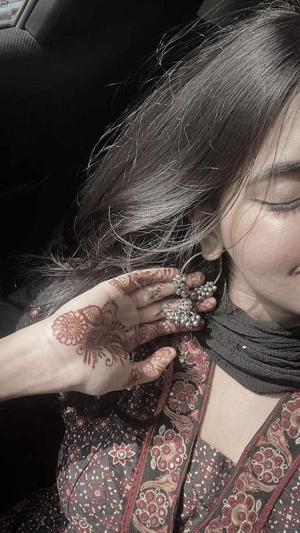 तू इतनी खूबसूरत है फ़िदा दीदार पे तेरे