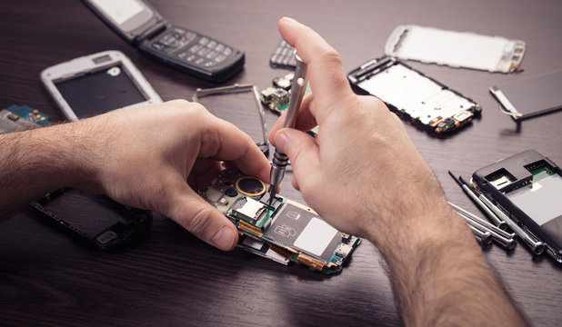 Mobile Repair Images – Browse 139,674 Stock Photos, Vectors, and Video | Adobe Stock