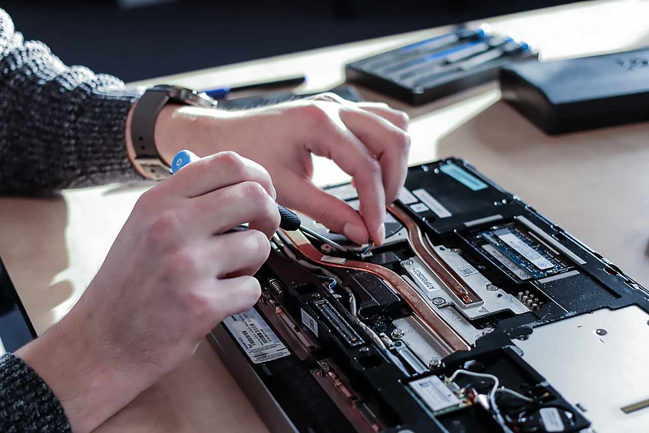 Dealing with Laptop Overheating: Causes and Fixes