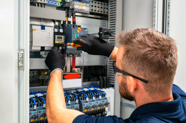 electrical contractors
