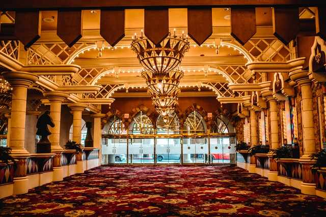 Bar & Bat Mitzvahs Banquets in New York: Combining Tradition & Celebration
