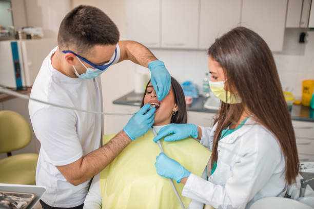 Wisdom Teeth Extractions - Dental Solutions/Dentist Implant Club (Best Cost)