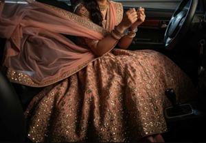 08| Bride in handcuffs