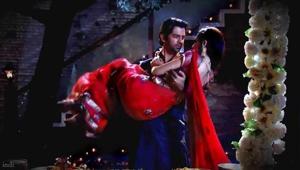 CHAPTER FIVE :- Wedding night