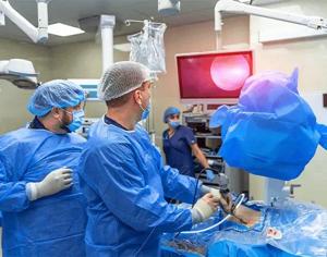 How does laser treatment for kidney stones work, and what are its benefits?