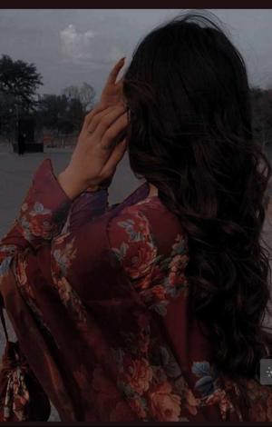 Miss_storyteller_19 logo