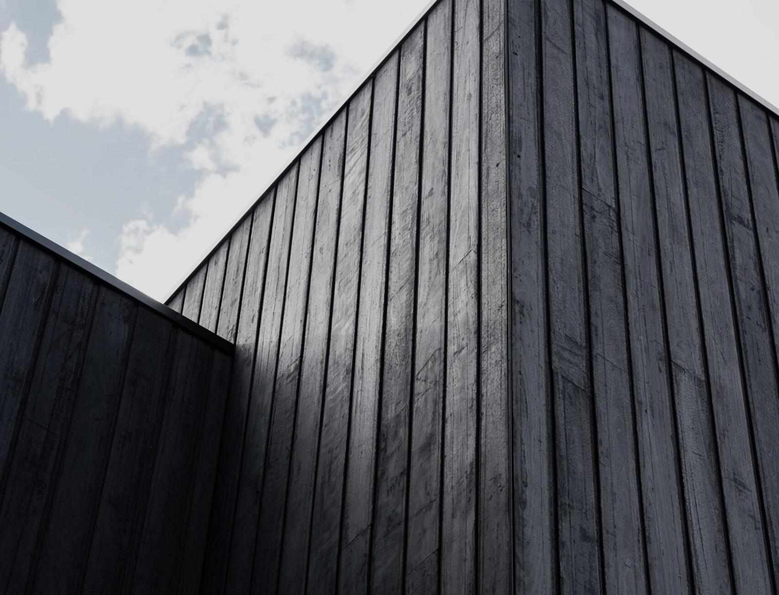 What Makes Charred Timber Cladding Perfect for Stylish Exterior Designs?