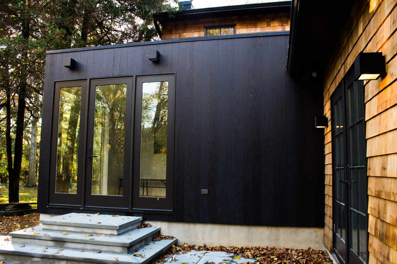 Shou Sugi Ban Accoya: Timeless Elegance, Sustainable Strength
