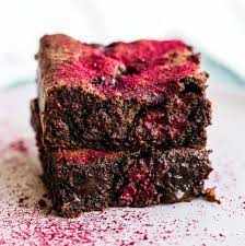 Easy Raspberry Brownie Recipe - Handle the Heat