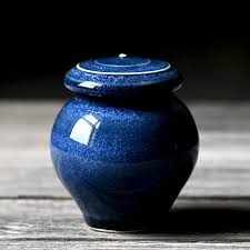 Outdoor Urns for Ashes
