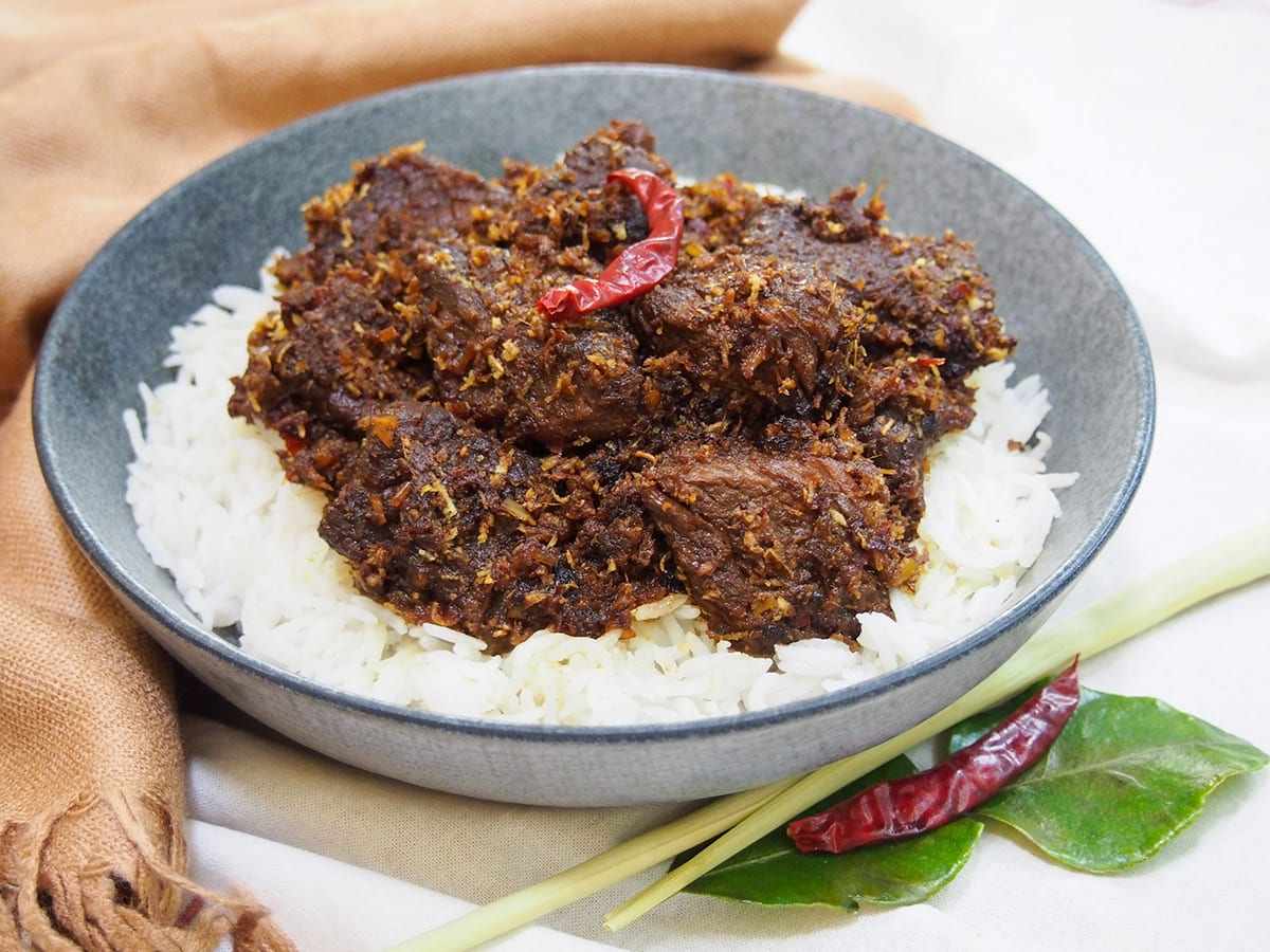 Beef rendang