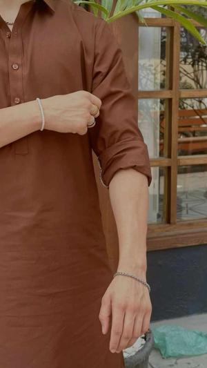 Ch 41 गालो पर चुटकी काटना